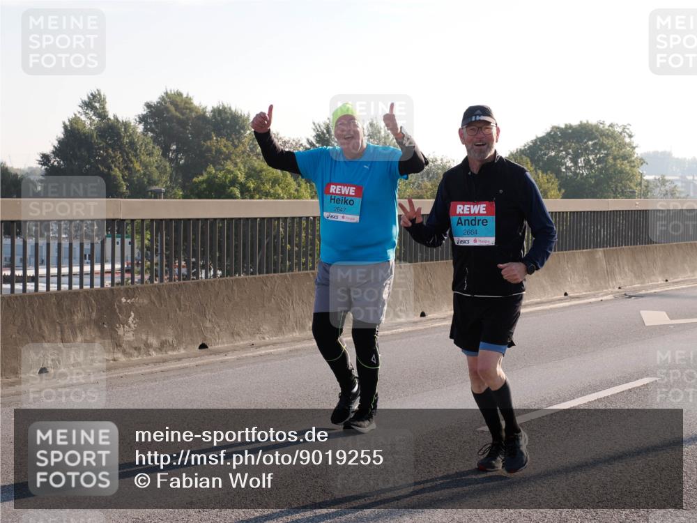 03.10.2025 - Köhlbrandbrückenlauf Fabian Wolf http://msf.ph/oto/9019255 03.10.2025 09:28:52 Position 3 2647, 2664 meine-sportfotos.de