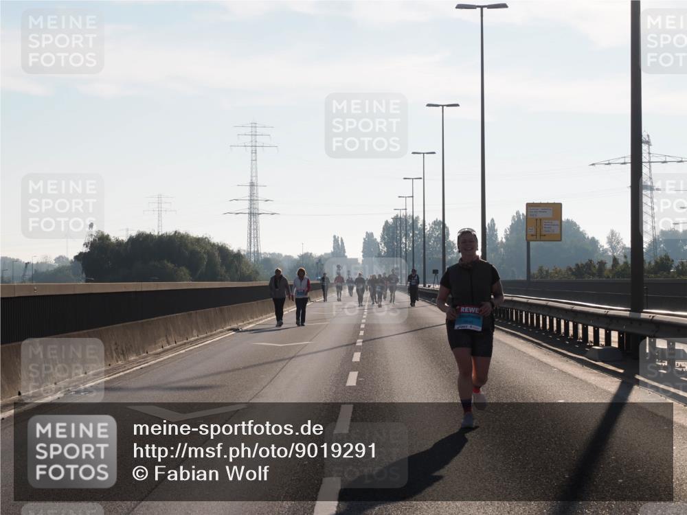 03.10.2025 - Köhlbrandbrückenlauf Fabian Wolf http://msf.ph/oto/9019291 03.10.2025 09:29:03 Position 3  meine-sportfotos.de