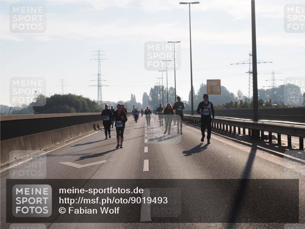 03.10.2025 - Köhlbrandbrückenlauf Fabian Wolf http://msf.ph/oto/9019493 03.10.2025 09:29:30 Position 3  meine-sportfotos.de