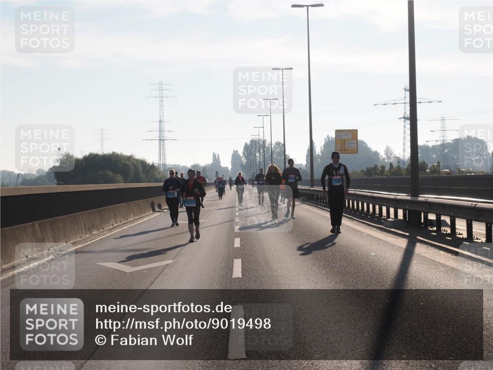 03.10.2025 - Köhlbrandbrückenlauf Fabian Wolf http://msf.ph/oto/9019498 03.10.2025 09:29:30 Position 3 1 meine-sportfotos.de