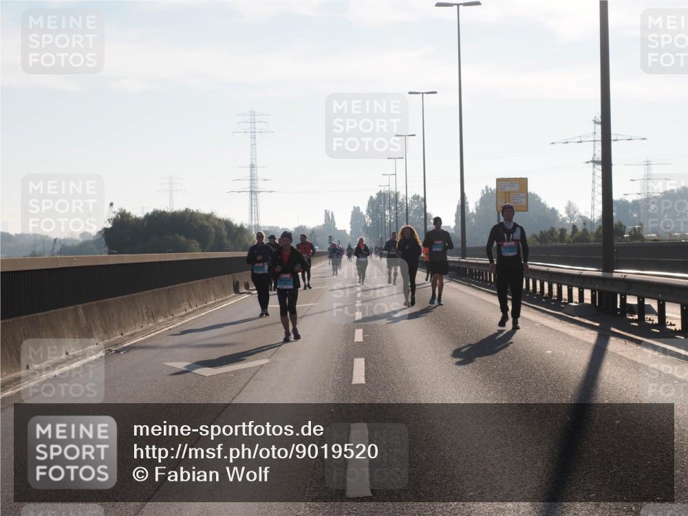 03.10.2025 - Köhlbrandbrückenlauf Fabian Wolf http://msf.ph/oto/9019520 03.10.2025 09:29:31 Position 3  meine-sportfotos.de