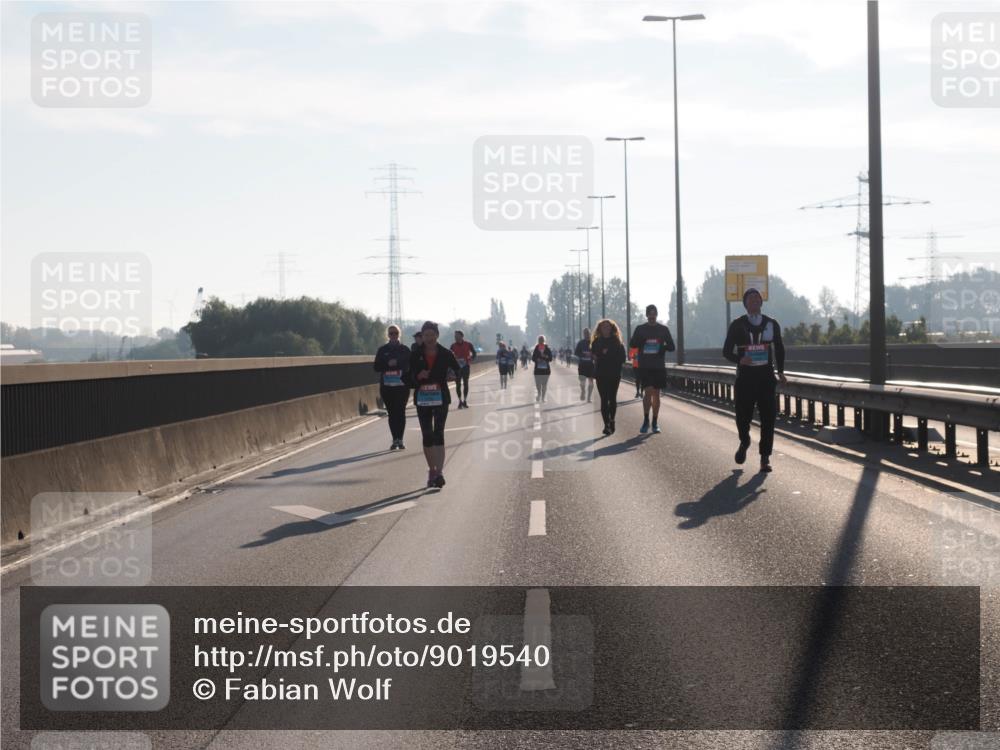 03.10.2025 - Köhlbrandbrückenlauf Fabian Wolf http://msf.ph/oto/9019540 03.10.2025 09:29:32 Position 3  meine-sportfotos.de