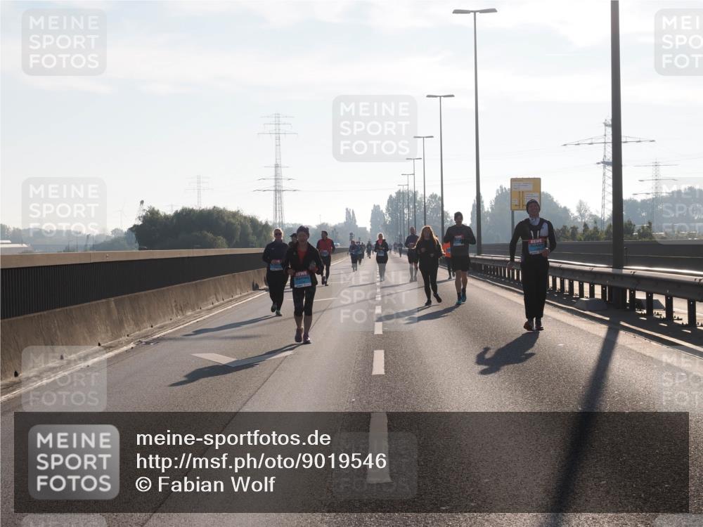 03.10.2025 - Köhlbrandbrückenlauf Fabian Wolf http://msf.ph/oto/9019546 03.10.2025 09:29:32 Position 3  meine-sportfotos.de