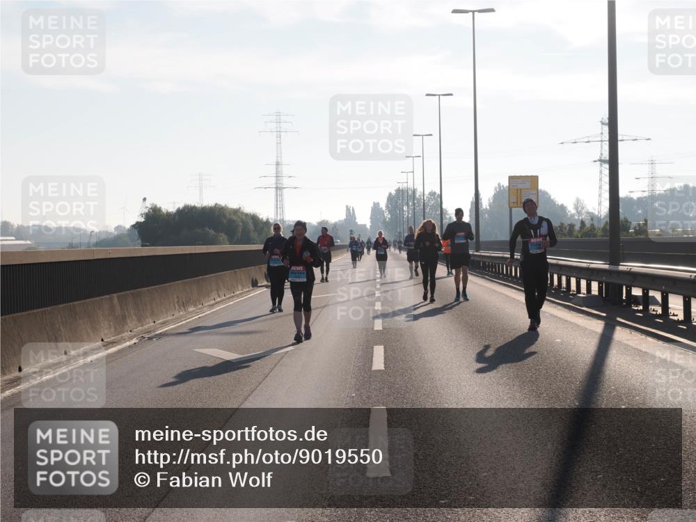 03.10.2025 - Köhlbrandbrückenlauf Fabian Wolf http://msf.ph/oto/9019550 03.10.2025 09:29:32 Position 3  meine-sportfotos.de