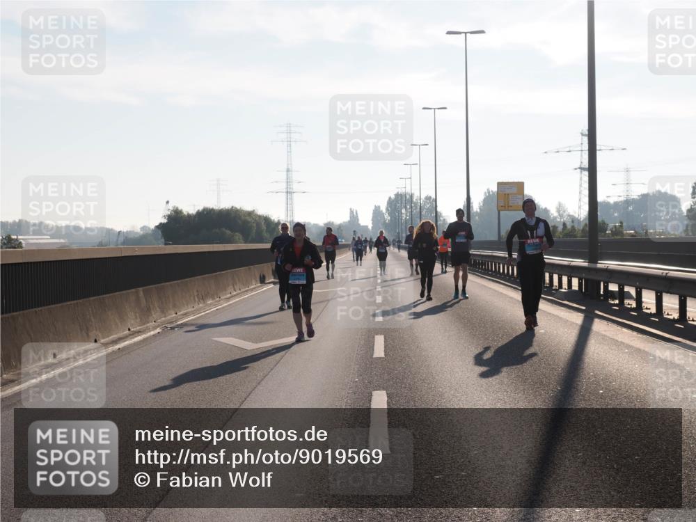 03.10.2025 - Köhlbrandbrückenlauf Fabian Wolf http://msf.ph/oto/9019569 03.10.2025 09:29:33 Position 3  meine-sportfotos.de