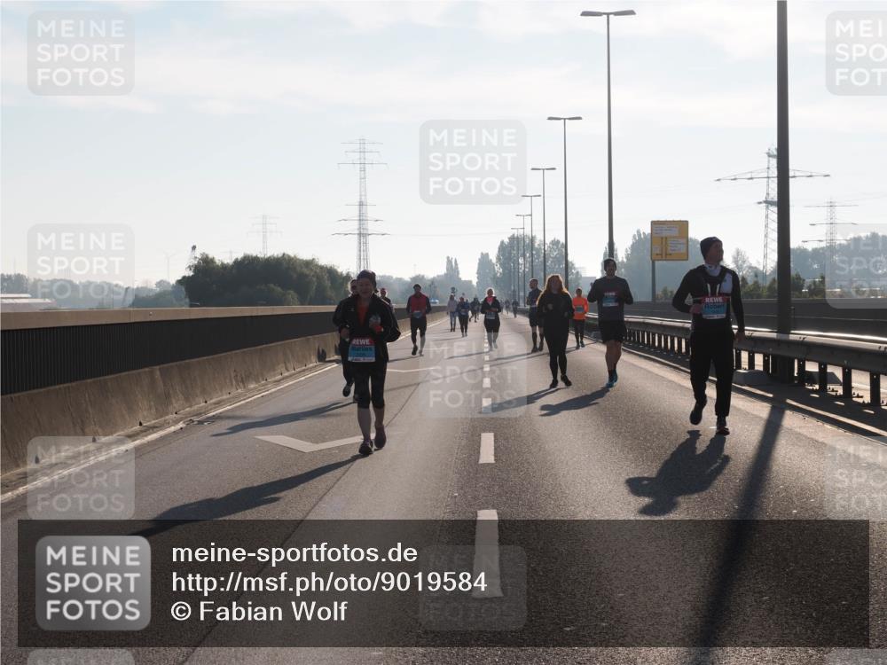 03.10.2025 - Köhlbrandbrückenlauf Fabian Wolf http://msf.ph/oto/9019584 03.10.2025 09:29:34 Position 3  meine-sportfotos.de