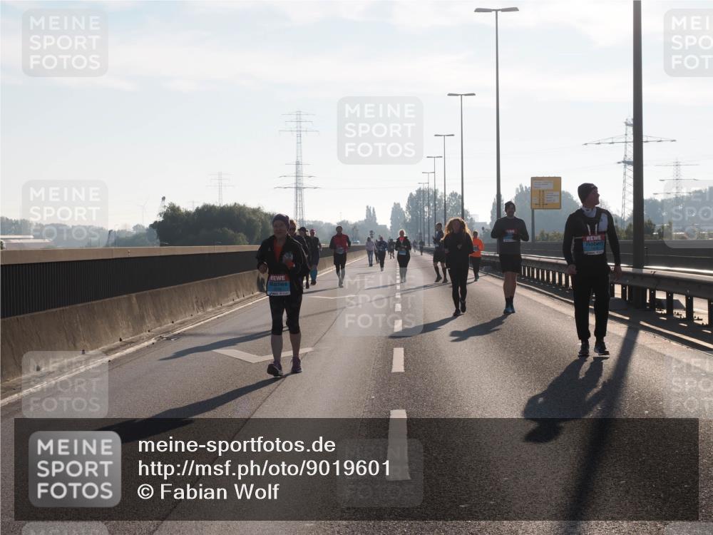 03.10.2025 - Köhlbrandbrückenlauf Fabian Wolf http://msf.ph/oto/9019601 03.10.2025 09:29:34 Position 3  meine-sportfotos.de