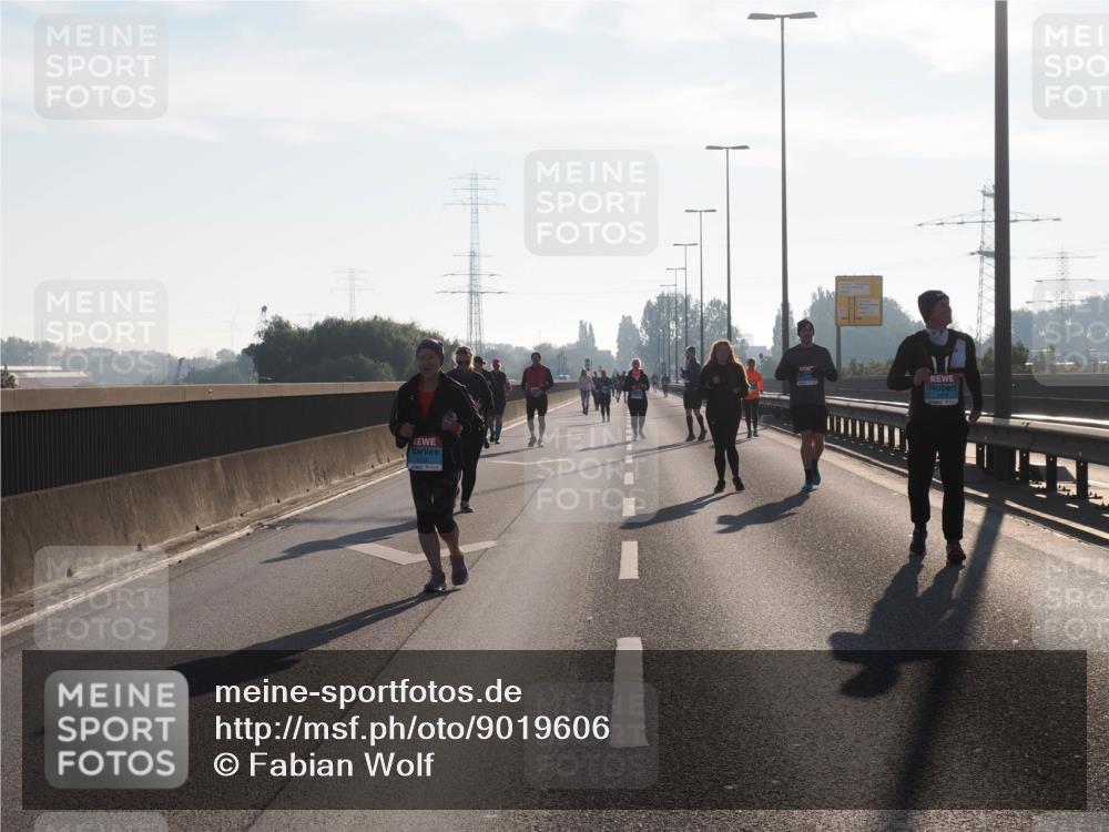 03.10.2025 - Köhlbrandbrückenlauf Fabian Wolf http://msf.ph/oto/9019606 03.10.2025 09:29:35 Position 3  meine-sportfotos.de