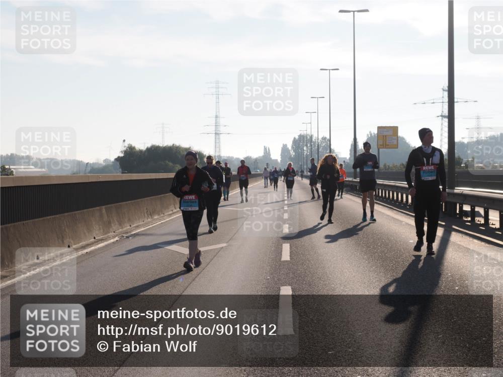 03.10.2025 - Köhlbrandbrückenlauf Fabian Wolf http://msf.ph/oto/9019612 03.10.2025 09:29:35 Position 3  meine-sportfotos.de