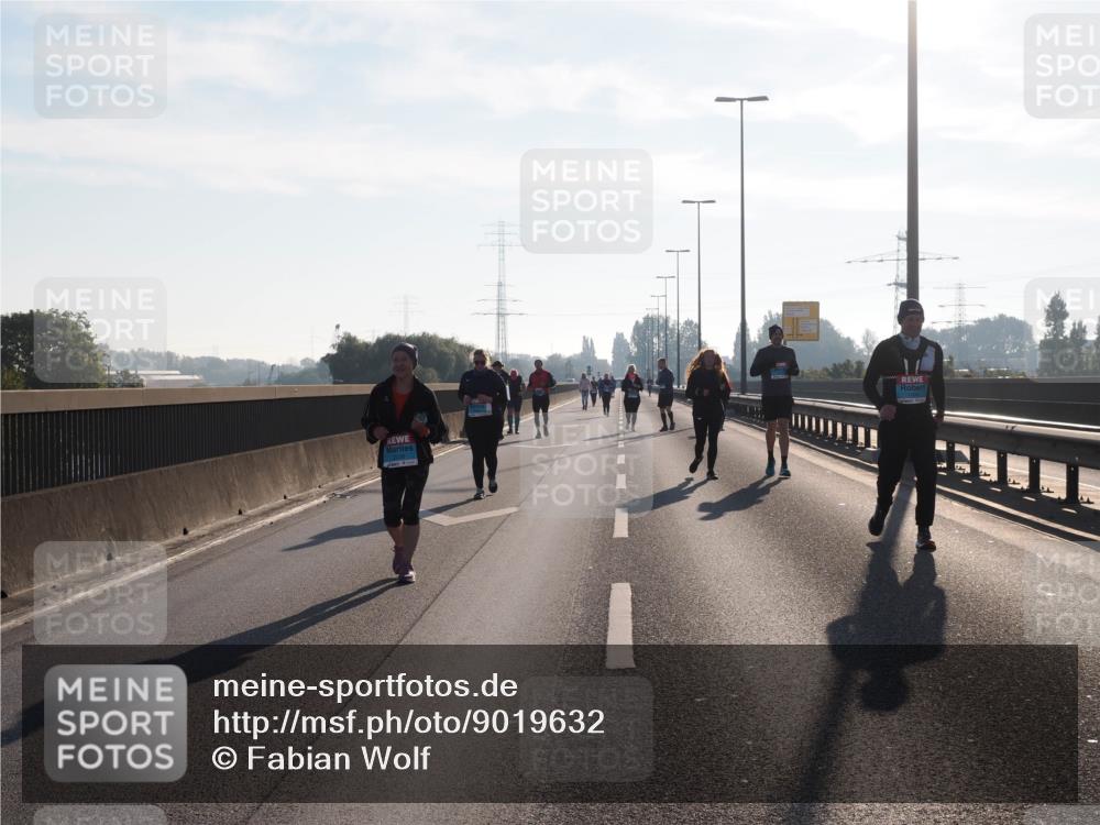 03.10.2025 - Köhlbrandbrückenlauf Fabian Wolf http://msf.ph/oto/9019632 03.10.2025 09:29:36 Position 3  meine-sportfotos.de