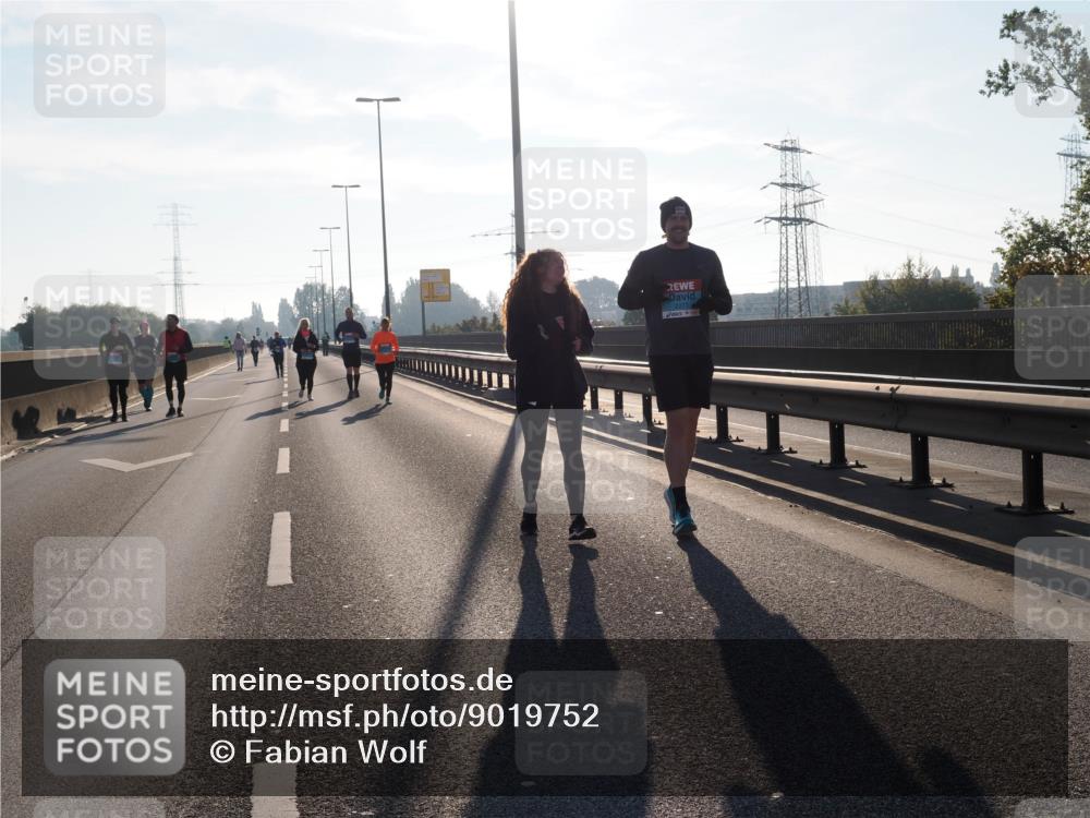 03.10.2025 - Köhlbrandbrückenlauf Fabian Wolf http://msf.ph/oto/9019752 03.10.2025 09:29:42 Position 3  meine-sportfotos.de