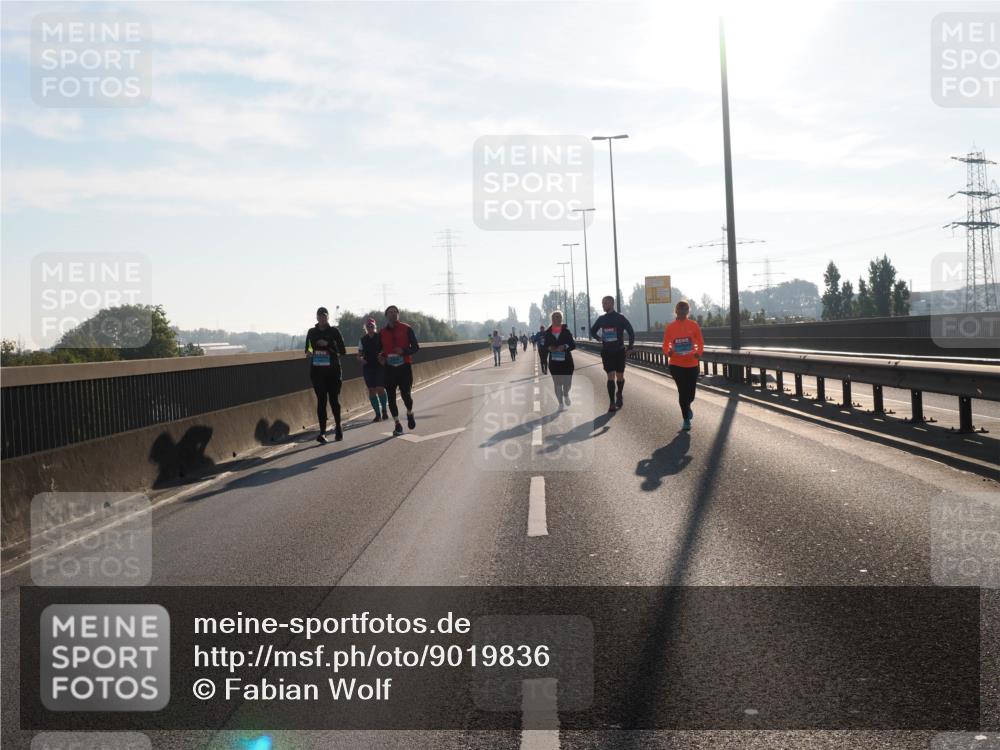 03.10.2025 - Köhlbrandbrückenlauf Fabian Wolf http://msf.ph/oto/9019836 03.10.2025 09:29:47 Position 3  meine-sportfotos.de