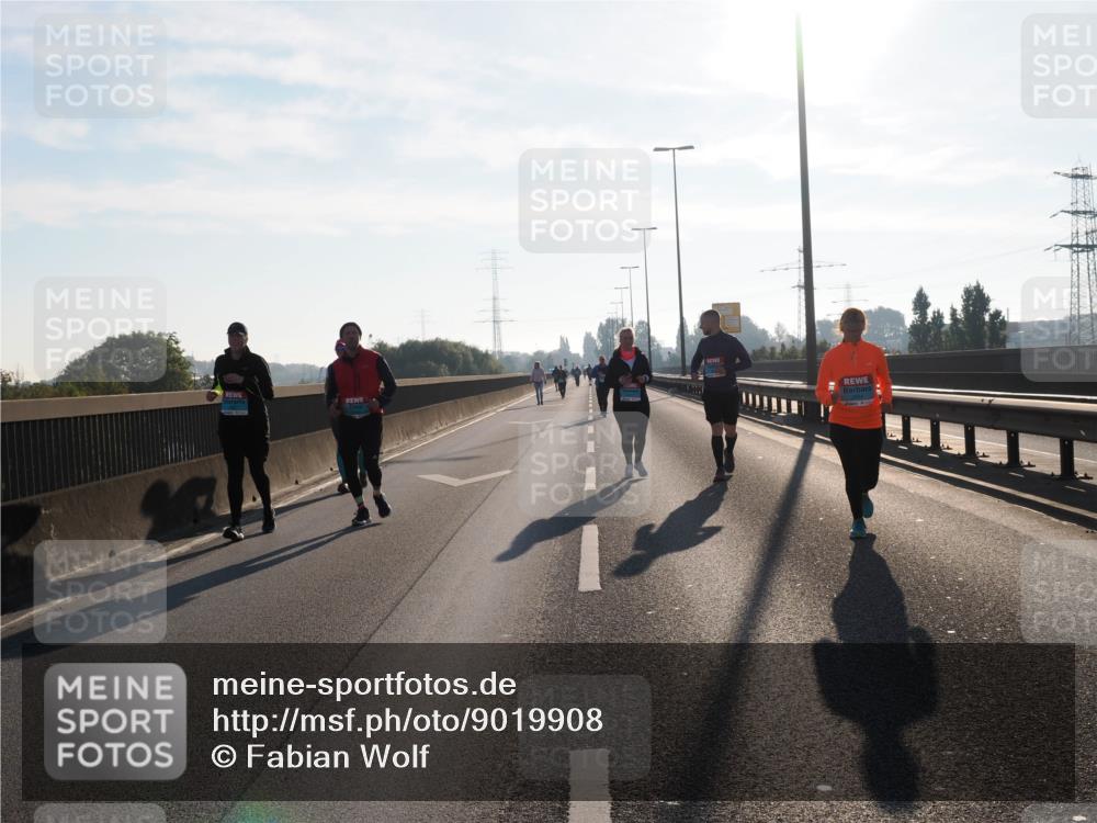 03.10.2025 - Köhlbrandbrückenlauf Fabian Wolf http://msf.ph/oto/9019908 03.10.2025 09:29:49 Position 3  meine-sportfotos.de