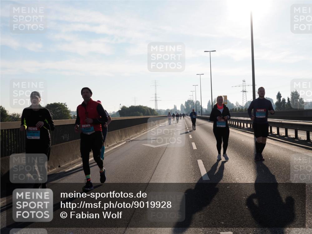 03.10.2025 - Köhlbrandbrückenlauf Fabian Wolf http://msf.ph/oto/9019928 03.10.2025 09:29:51 Position 3  meine-sportfotos.de