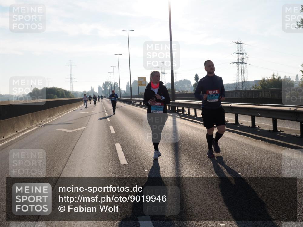 03.10.2025 - Köhlbrandbrückenlauf Fabian Wolf http://msf.ph/oto/9019946 03.10.2025 09:29:52 Position 3 3477, 3474 meine-sportfotos.de