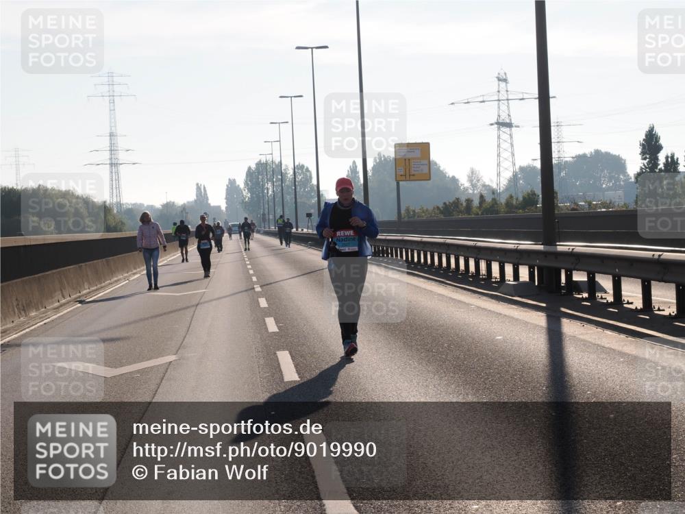 03.10.2025 - Köhlbrandbrückenlauf Fabian Wolf http://msf.ph/oto/9019990 03.10.2025 09:29:58 Position 3  meine-sportfotos.de