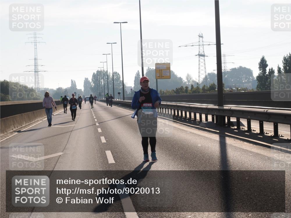 03.10.2025 - Köhlbrandbrückenlauf Fabian Wolf http://msf.ph/oto/9020013 03.10.2025 09:29:59 Position 3 2507 meine-sportfotos.de