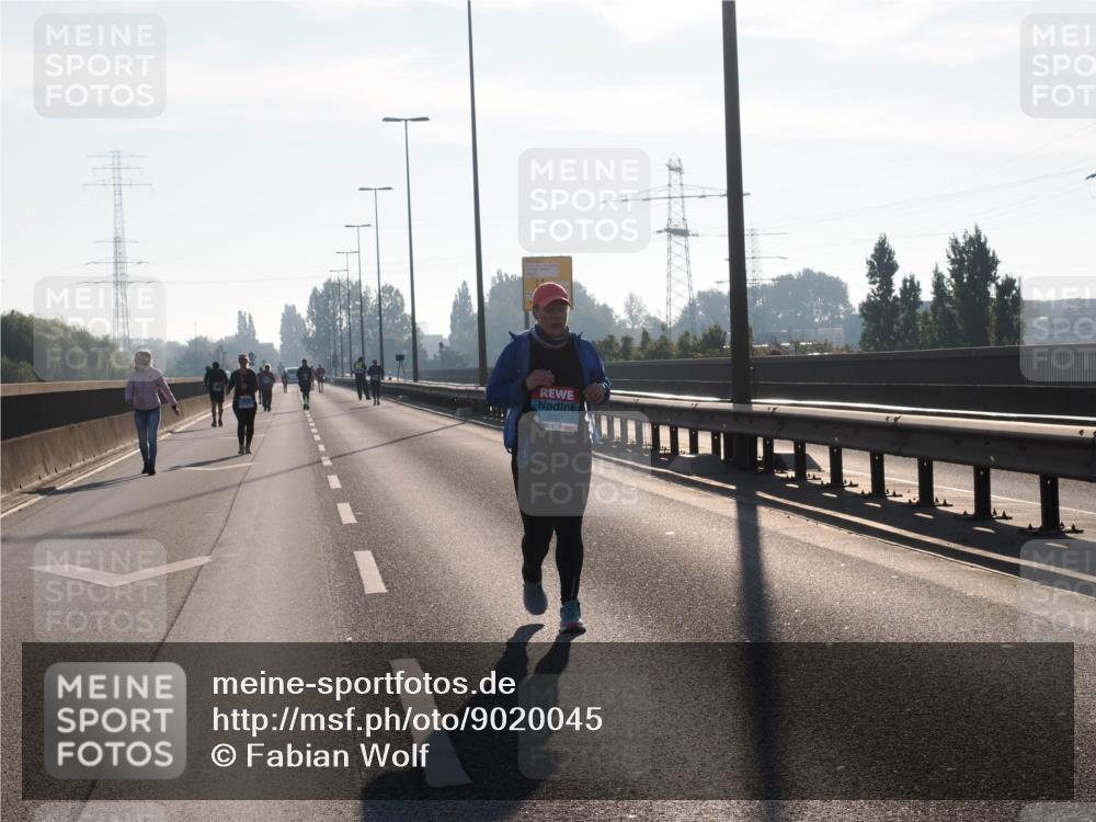 03.10.2025 - Köhlbrandbrückenlauf Fabian Wolf http://msf.ph/oto/9020045 03.10.2025 09:30:00 Position 3 2507 meine-sportfotos.de