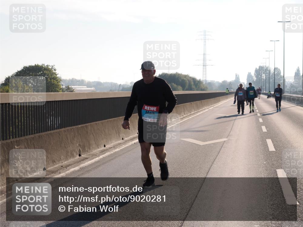 03.10.2025 - Köhlbrandbrückenlauf Fabian Wolf http://msf.ph/oto/9020281 03.10.2025 09:30:23 Position 3 2360 meine-sportfotos.de