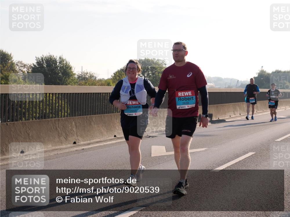 03.10.2025 - Köhlbrandbrückenlauf Fabian Wolf http://msf.ph/oto/9020539 03.10.2025 09:31:05 Position 3 2650, 2639 meine-sportfotos.de