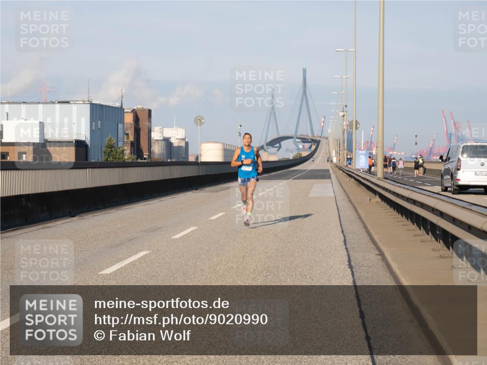 03.10.2025 - Köhlbrandbrückenlauf Fabian Wolf http://msf.ph/oto/9020990 03.10.2025 09:32:30 Position 3 319 meine-sportfotos.de