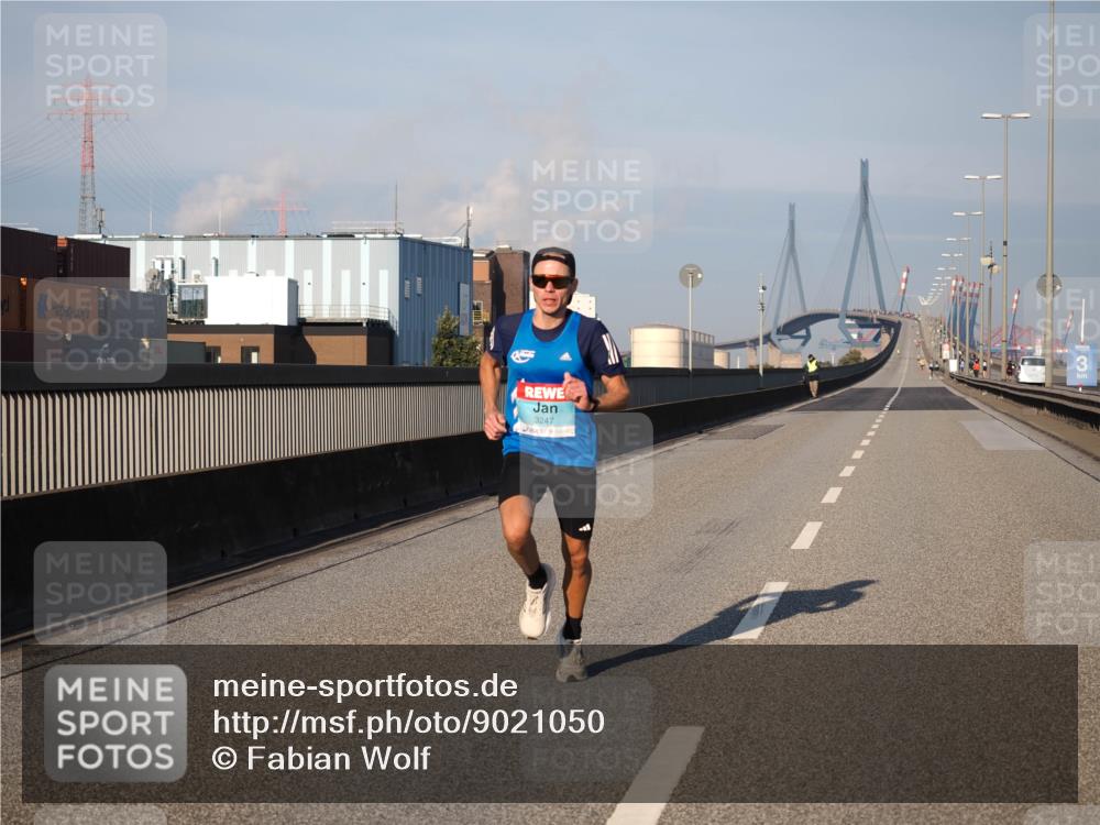 03.10.2025 - Köhlbrandbrückenlauf Fabian Wolf http://msf.ph/oto/9021050 03.10.2025 09:33:23 Position 3 3247, 3 meine-sportfotos.de