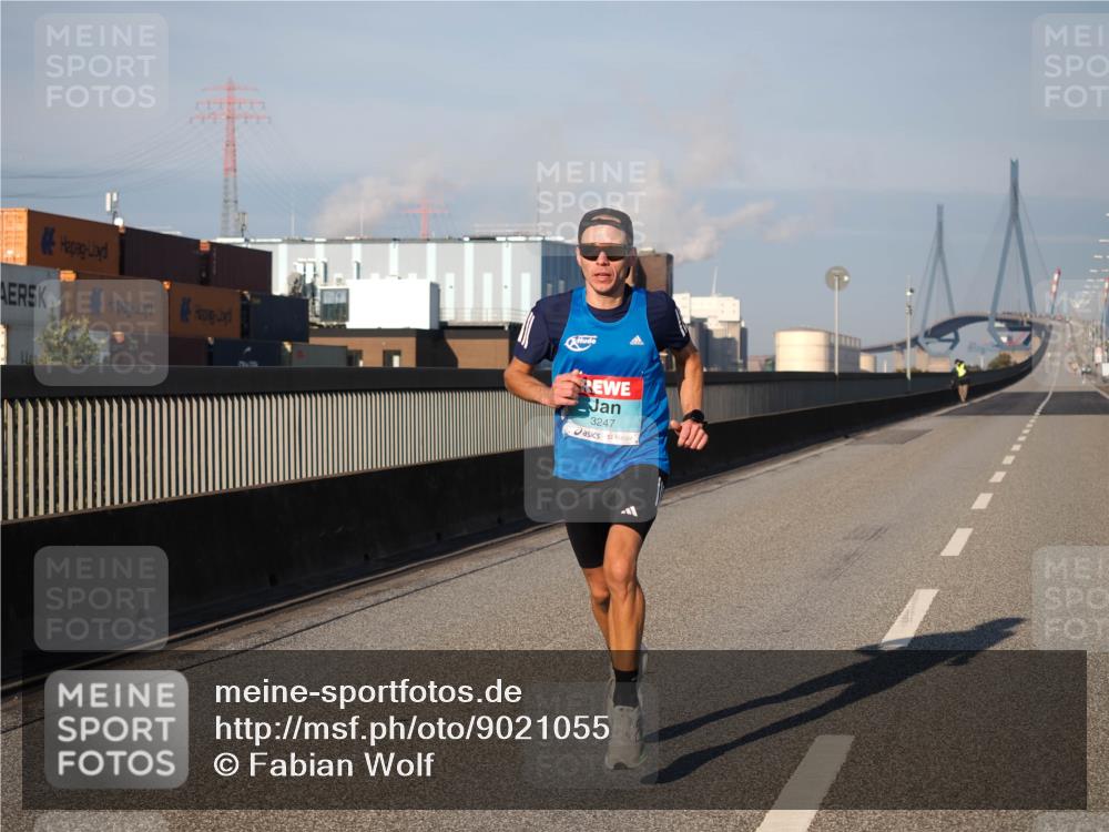 03.10.2025 - Köhlbrandbrückenlauf Fabian Wolf http://msf.ph/oto/9021055 03.10.2025 09:33:24 Position 3 3247 meine-sportfotos.de