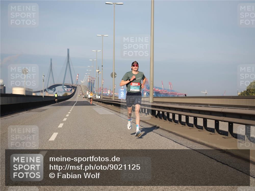 03.10.2025 - Köhlbrandbrückenlauf Fabian Wolf http://msf.ph/oto/9021125 03.10.2025 09:34:04 Position 3 1008 meine-sportfotos.de