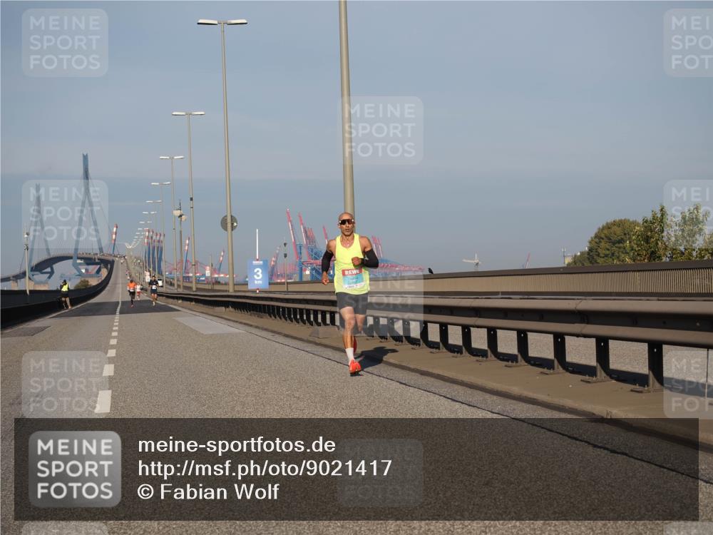 03.10.2025 - Köhlbrandbrückenlauf Fabian Wolf http://msf.ph/oto/9021417 03.10.2025 09:35:10 Position 3 3 meine-sportfotos.de