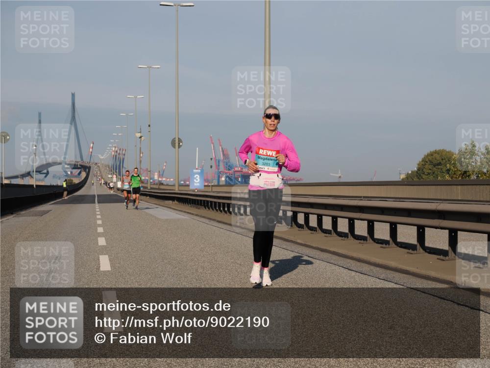 03.10.2025 - Köhlbrandbrückenlauf Fabian Wolf http://msf.ph/oto/9022190 03.10.2025 09:37:32 Position 3 3, 3203 meine-sportfotos.de
