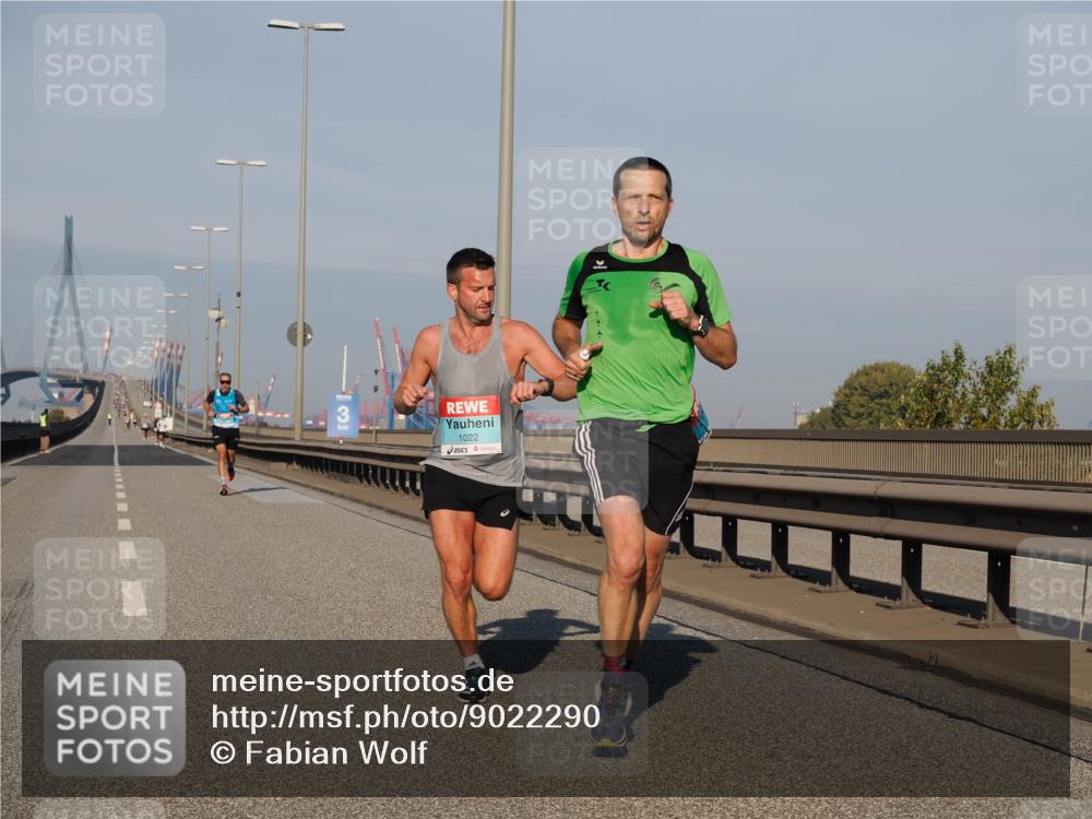 03.10.2025 - Köhlbrandbrückenlauf Fabian Wolf http://msf.ph/oto/9022290 03.10.2025 09:37:42 Position 3 3, 1022 meine-sportfotos.de