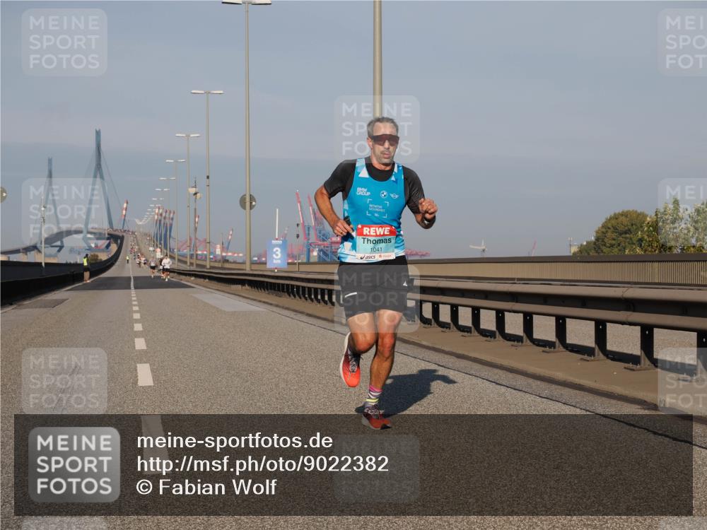 03.10.2025 - Köhlbrandbrückenlauf Fabian Wolf http://msf.ph/oto/9022382 03.10.2025 09:37:49 Position 3 1041 meine-sportfotos.de