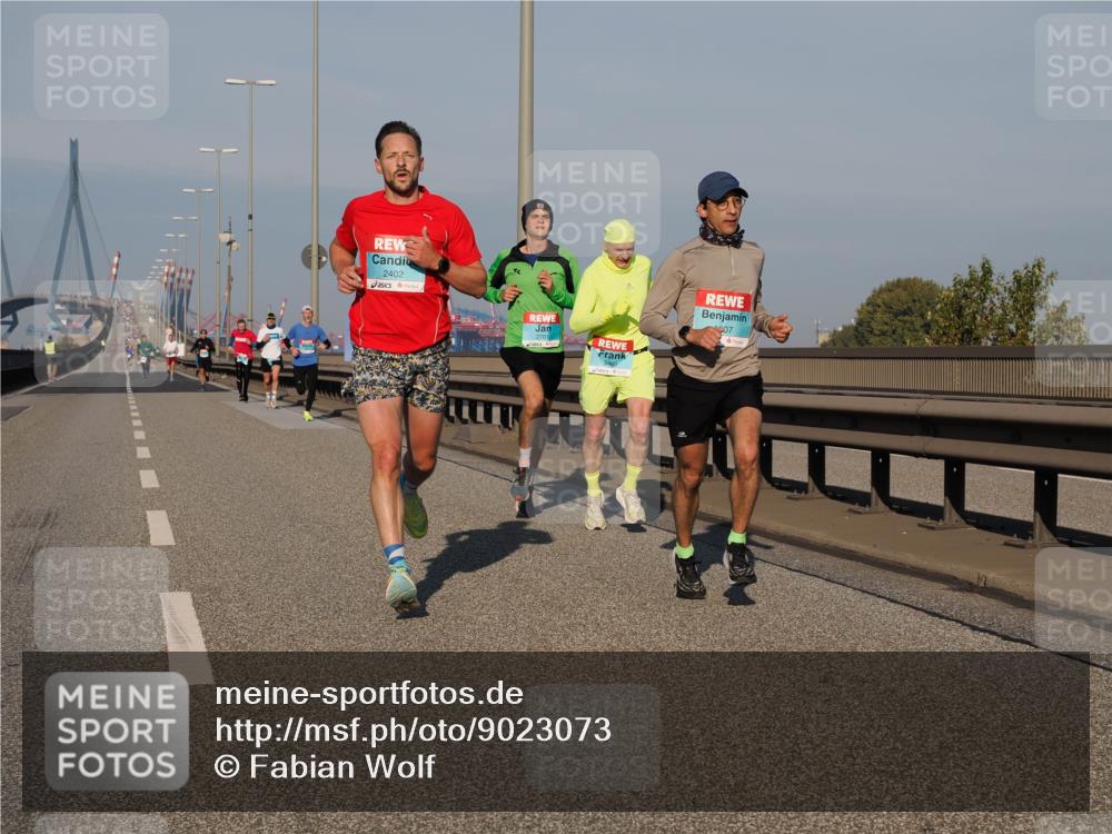 03.10.2025 - Köhlbrandbrückenlauf Fabian Wolf http://msf.ph/oto/9023073 03.10.2025 09:39:09 Position 3 2402, 2701, 3460, 07 meine-sportfotos.de