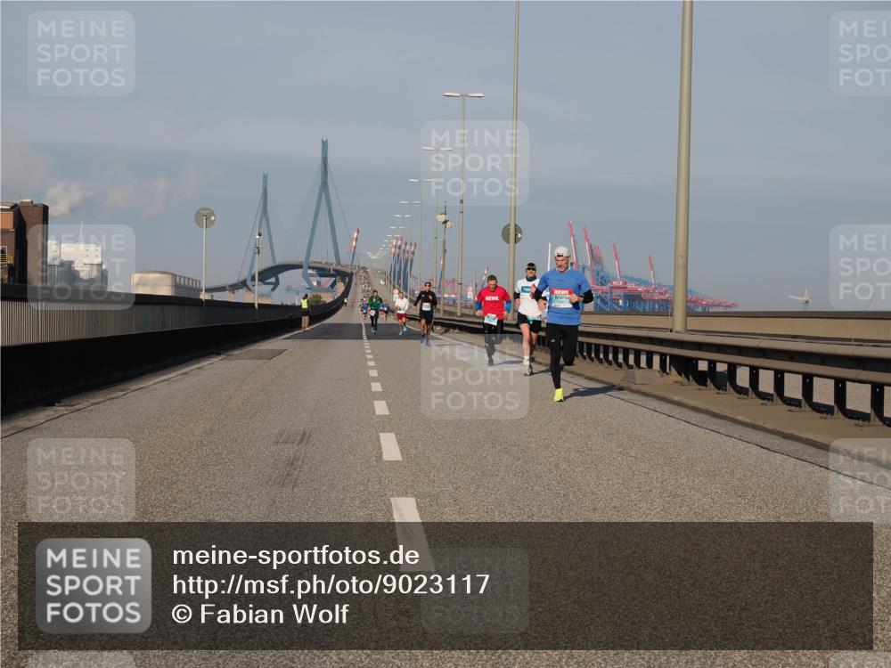 03.10.2025 - Köhlbrandbrückenlauf Fabian Wolf http://msf.ph/oto/9023117 03.10.2025 09:39:13 Position 3  meine-sportfotos.de