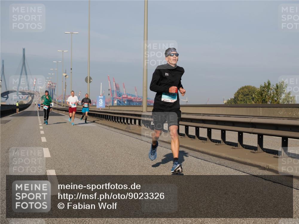 03.10.2025 - Köhlbrandbrückenlauf Fabian Wolf http://msf.ph/oto/9023326 03.10.2025 09:39:25 Position 3 1034 meine-sportfotos.de