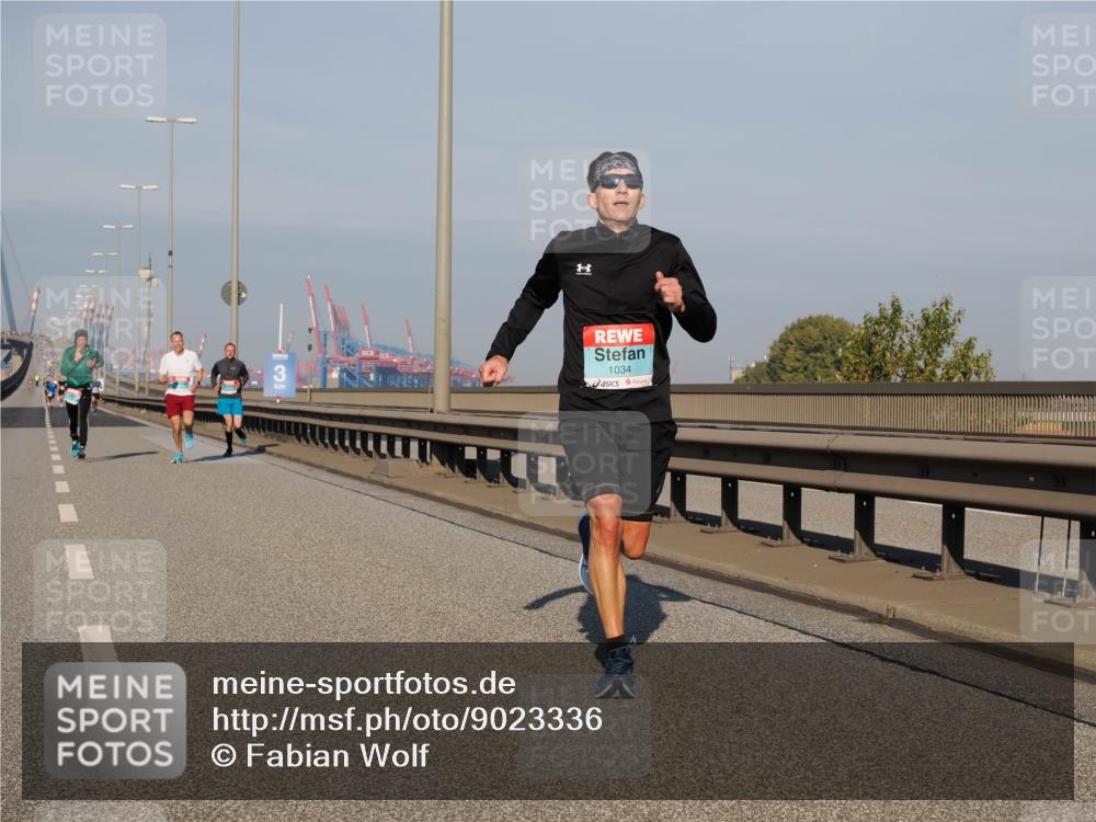 03.10.2025 - Köhlbrandbrückenlauf Fabian Wolf http://msf.ph/oto/9023336 03.10.2025 09:39:26 Position 3 1034 meine-sportfotos.de