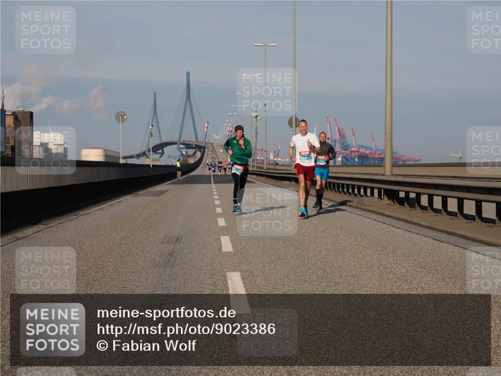 03.10.2025 - Köhlbrandbrückenlauf Fabian Wolf http://msf.ph/oto/9023386 03.10.2025 09:39:29 Position 3  meine-sportfotos.de