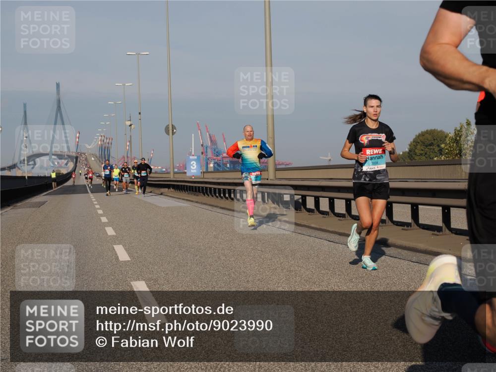 03.10.2025 - Köhlbrandbrückenlauf Fabian Wolf http://msf.ph/oto/9023990 03.10.2025 09:40:06 Position 3 3, 3008 meine-sportfotos.de