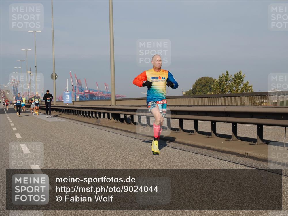 03.10.2025 - Köhlbrandbrückenlauf Fabian Wolf http://msf.ph/oto/9024044 03.10.2025 09:40:08 Position 3 3, 0000800000 meine-sportfotos.de