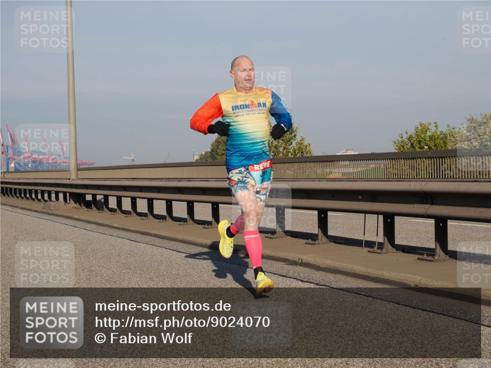 03.10.2025 - Köhlbrandbrückenlauf Fabian Wolf http://msf.ph/oto/9024070 03.10.2025 09:40:09 Position 3 2, 112 meine-sportfotos.de