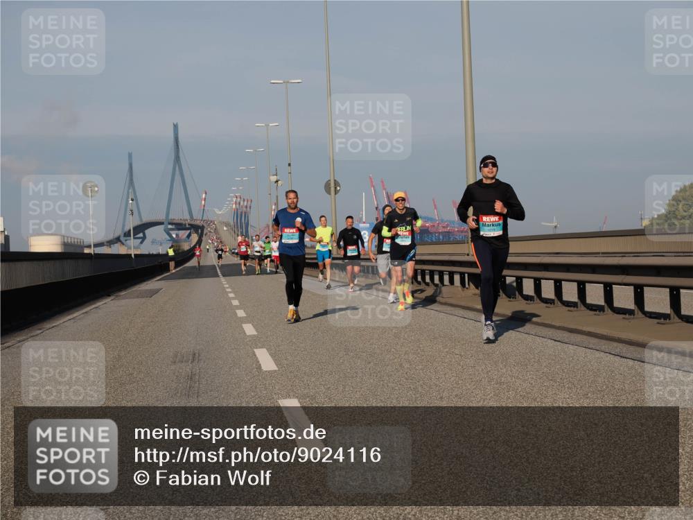 03.10.2025 - Köhlbrandbrückenlauf Fabian Wolf http://msf.ph/oto/9024116 03.10.2025 09:40:15 Position 3  meine-sportfotos.de