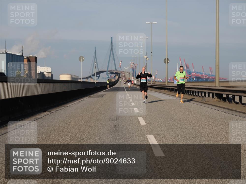 03.10.2025 - Köhlbrandbrückenlauf Fabian Wolf http://msf.ph/oto/9024633 03.10.2025 09:40:42 Position 3  meine-sportfotos.de