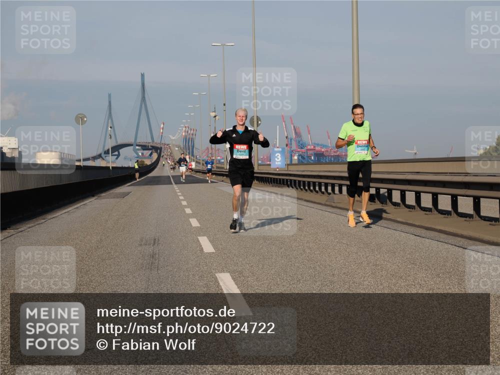 03.10.2025 - Köhlbrandbrückenlauf Fabian Wolf http://msf.ph/oto/9024722 03.10.2025 09:40:44 Position 3  meine-sportfotos.de