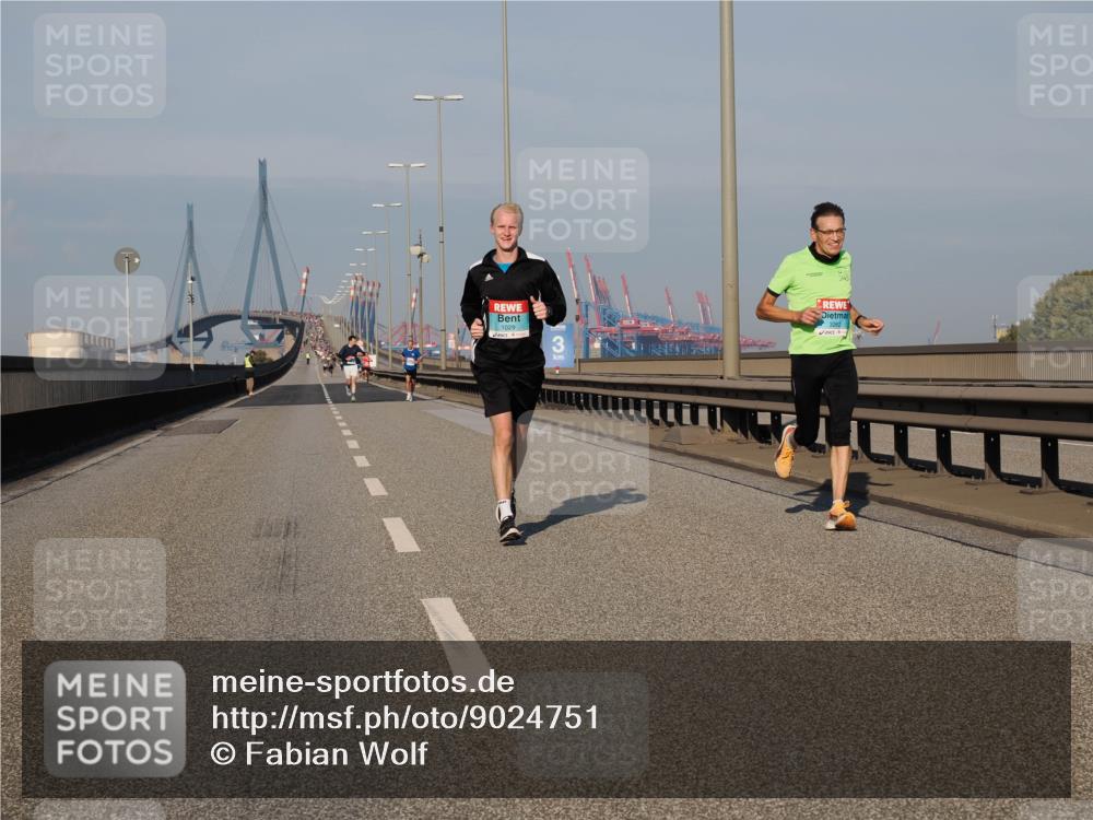 03.10.2025 - Köhlbrandbrückenlauf Fabian Wolf http://msf.ph/oto/9024751 03.10.2025 09:40:45 Position 3 1029 meine-sportfotos.de