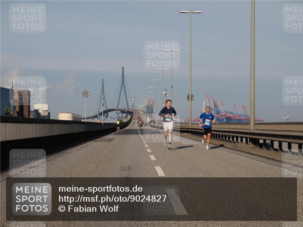 03.10.2025 - Köhlbrandbrückenlauf Fabian Wolf http://msf.ph/oto/9024827 03.10.2025 09:40:57 Position 3  meine-sportfotos.de