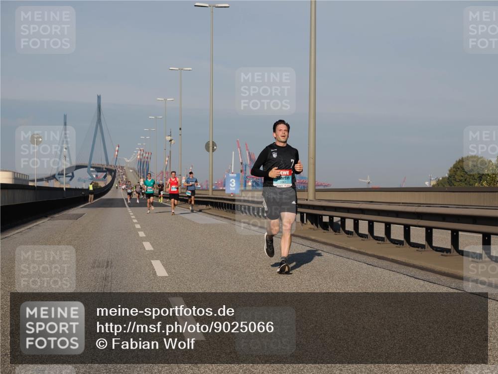 03.10.2025 - Köhlbrandbrückenlauf Fabian Wolf http://msf.ph/oto/9025066 03.10.2025 09:41:15 Position 3 1061 meine-sportfotos.de