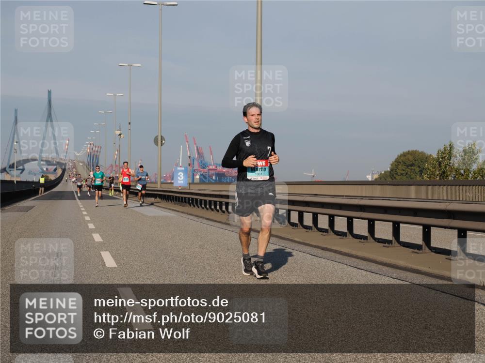 03.10.2025 - Köhlbrandbrückenlauf Fabian Wolf http://msf.ph/oto/9025081 03.10.2025 09:41:15 Position 3 3, 1061 meine-sportfotos.de