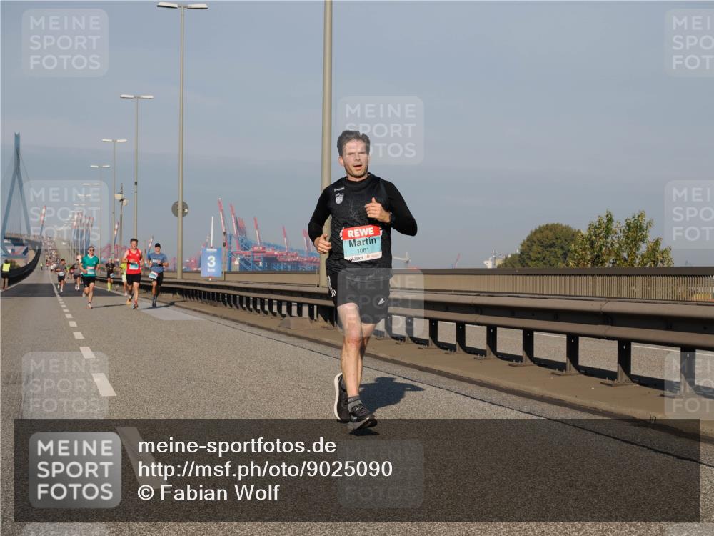 03.10.2025 - Köhlbrandbrückenlauf Fabian Wolf http://msf.ph/oto/9025090 03.10.2025 09:41:16 Position 3 1061 meine-sportfotos.de