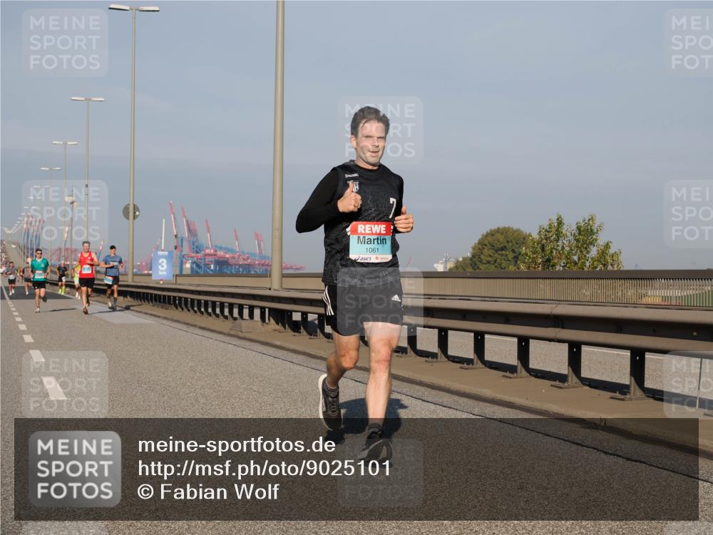 03.10.2025 - Köhlbrandbrückenlauf Fabian Wolf http://msf.ph/oto/9025101 03.10.2025 09:41:16 Position 3 1061 meine-sportfotos.de