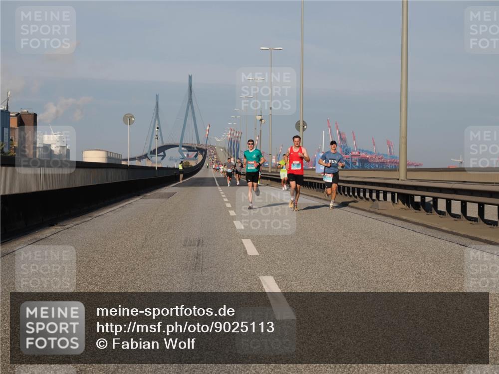 03.10.2025 - Köhlbrandbrückenlauf Fabian Wolf http://msf.ph/oto/9025113 03.10.2025 09:41:20 Position 3  meine-sportfotos.de